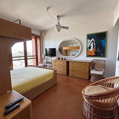 Ampio Appartamento In Centro Con Vista - Terrazze, Parcheggio Gratuito E Wi-Fi Lignano Sabbiadoro Esterno foto