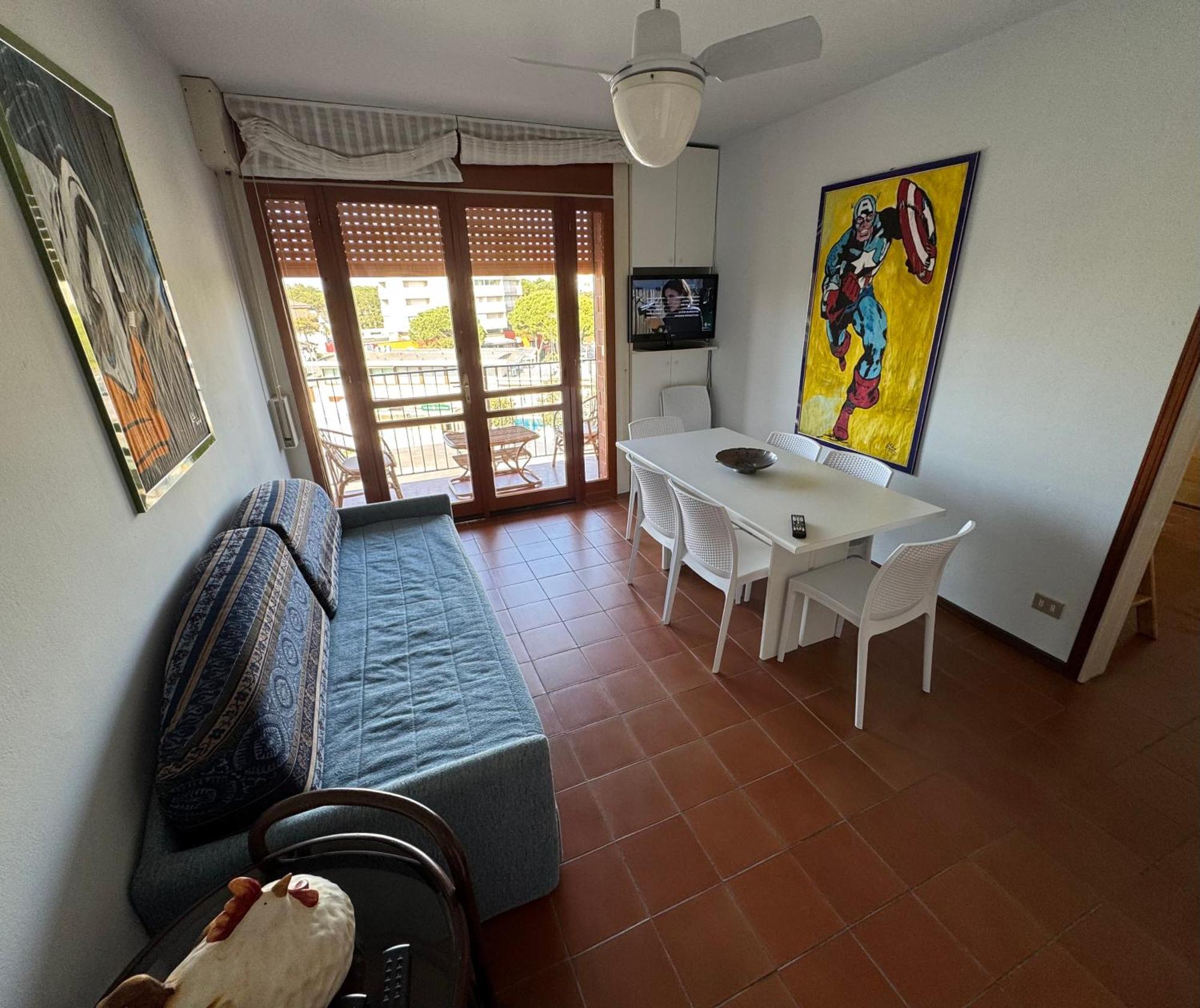 Ampio Appartamento In Centro Con Vista - Terrazze, Parcheggio Gratuito E Wi-Fi Lignano Sabbiadoro Esterno foto